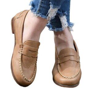 ROSY - Khaki Round-Toe Loafer